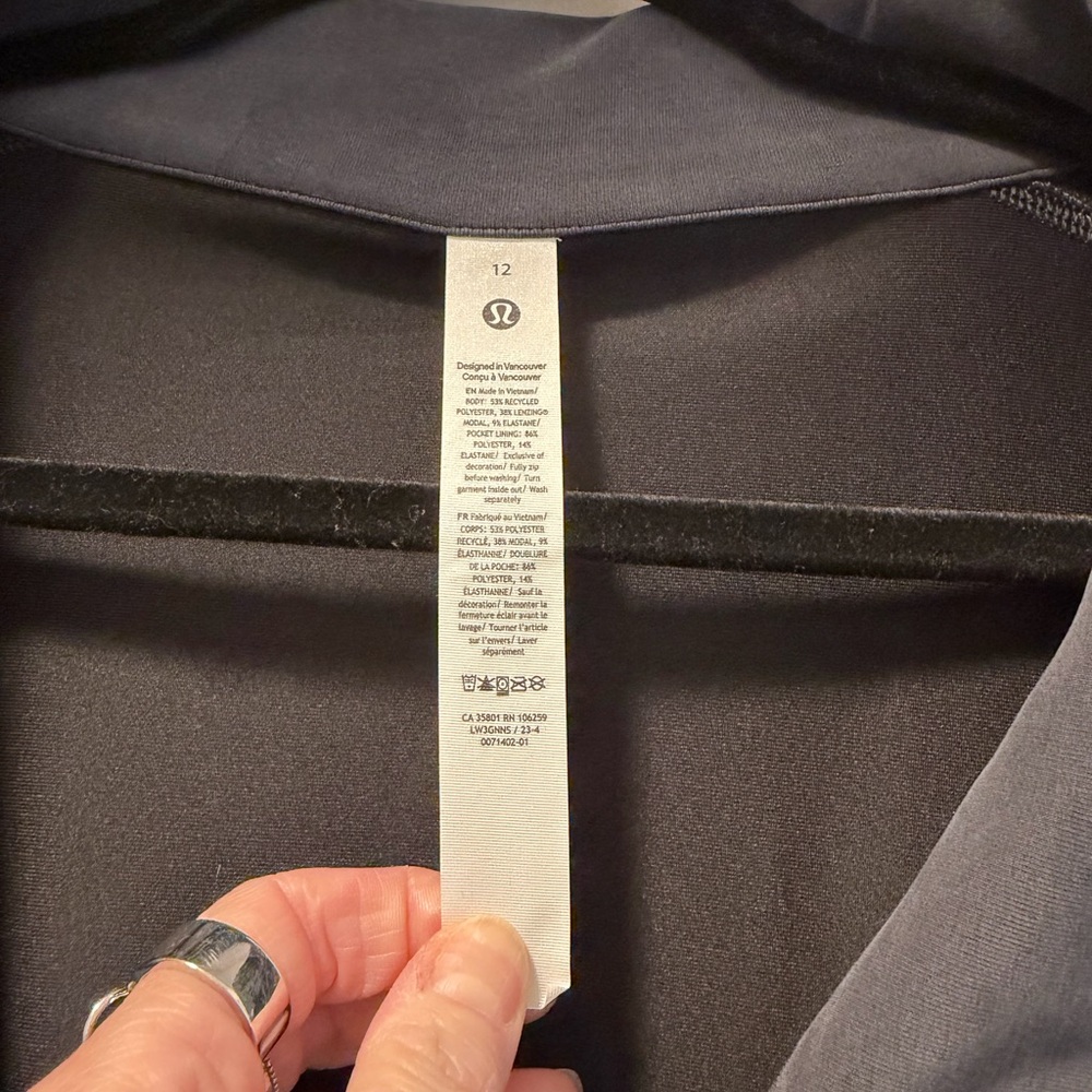 Lululemon Gray Zip-Up Drawstring Jacket - Picture 4 of 4